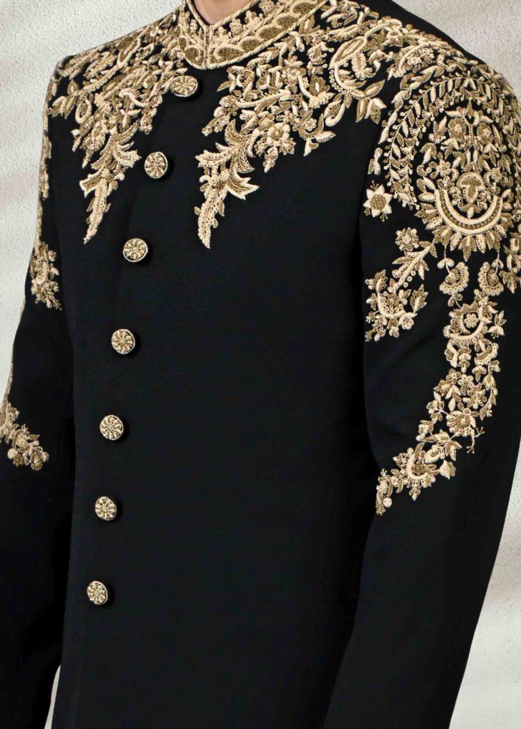AAGNIV PICHHWAI SHERWANI – BLACK