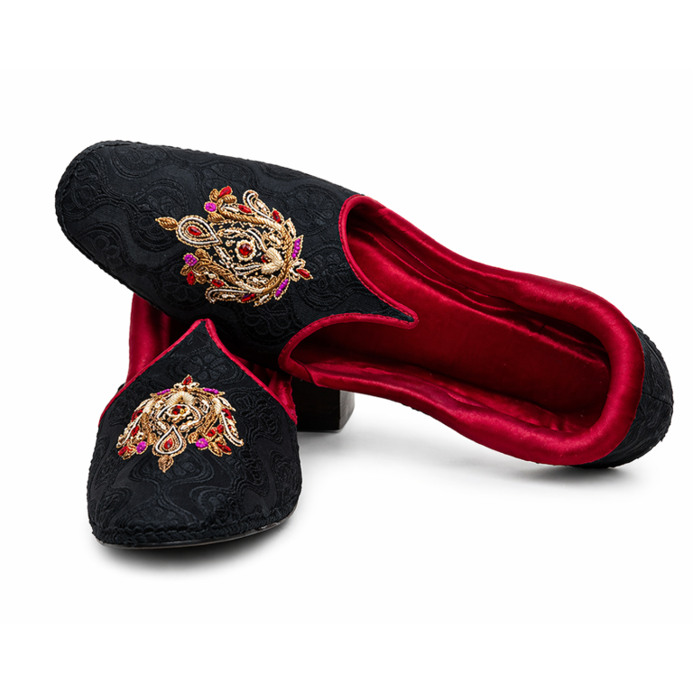 Handmade Black and Maroon Embroidered Khussa