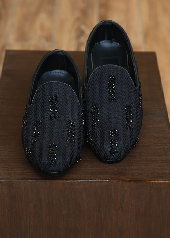 stylish black embroidered loafer