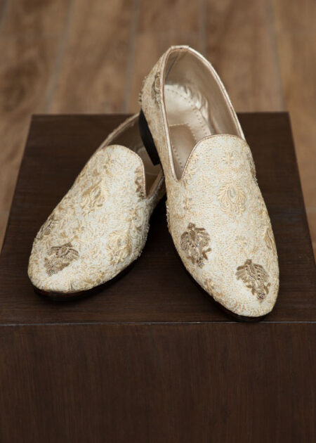White Rock Embroidered Loafer