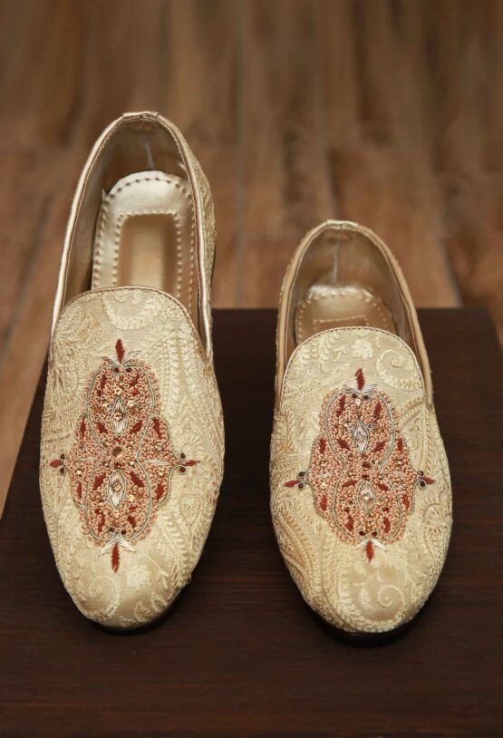 Handmade Golden-Embroidered Loafer