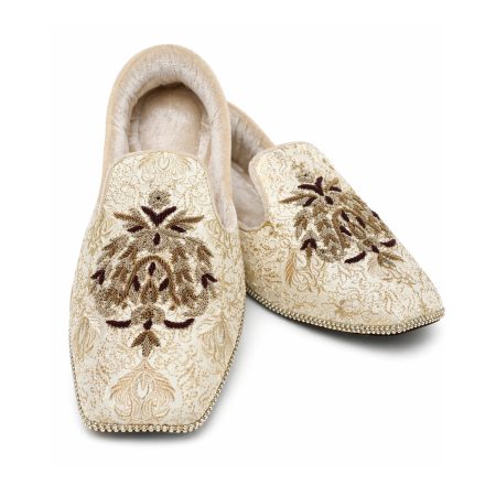Handmade Cream Embroidered Khussa Cream Embroidered Khussa