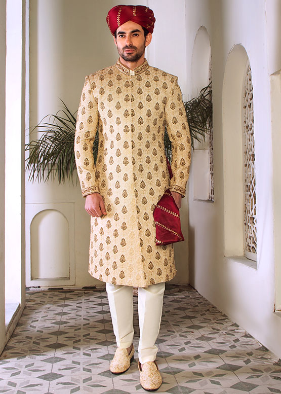 Customized Pakistani Dulha Sherwani for Your Wedding Day Pakistani Dulha Sherwani