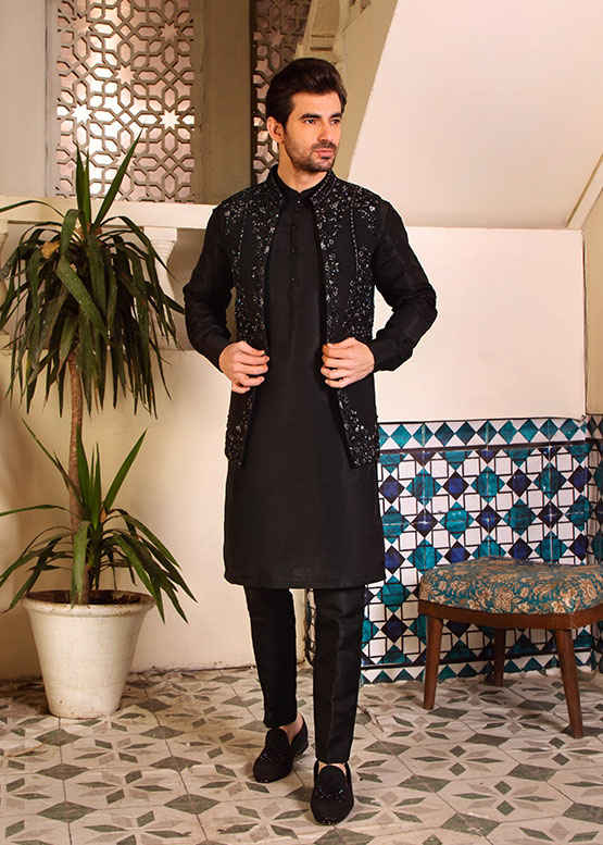 Pakistani Designer Waistcoats: Customization Ideas for Your Style Pakistani Designer Waistcoats
