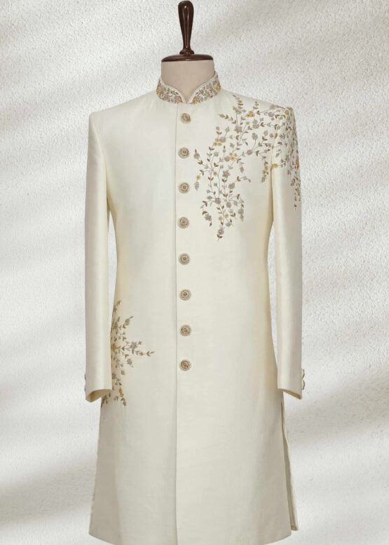 Top 5 White Sherwani Designs for Your Barat Day White Sherwani Designs