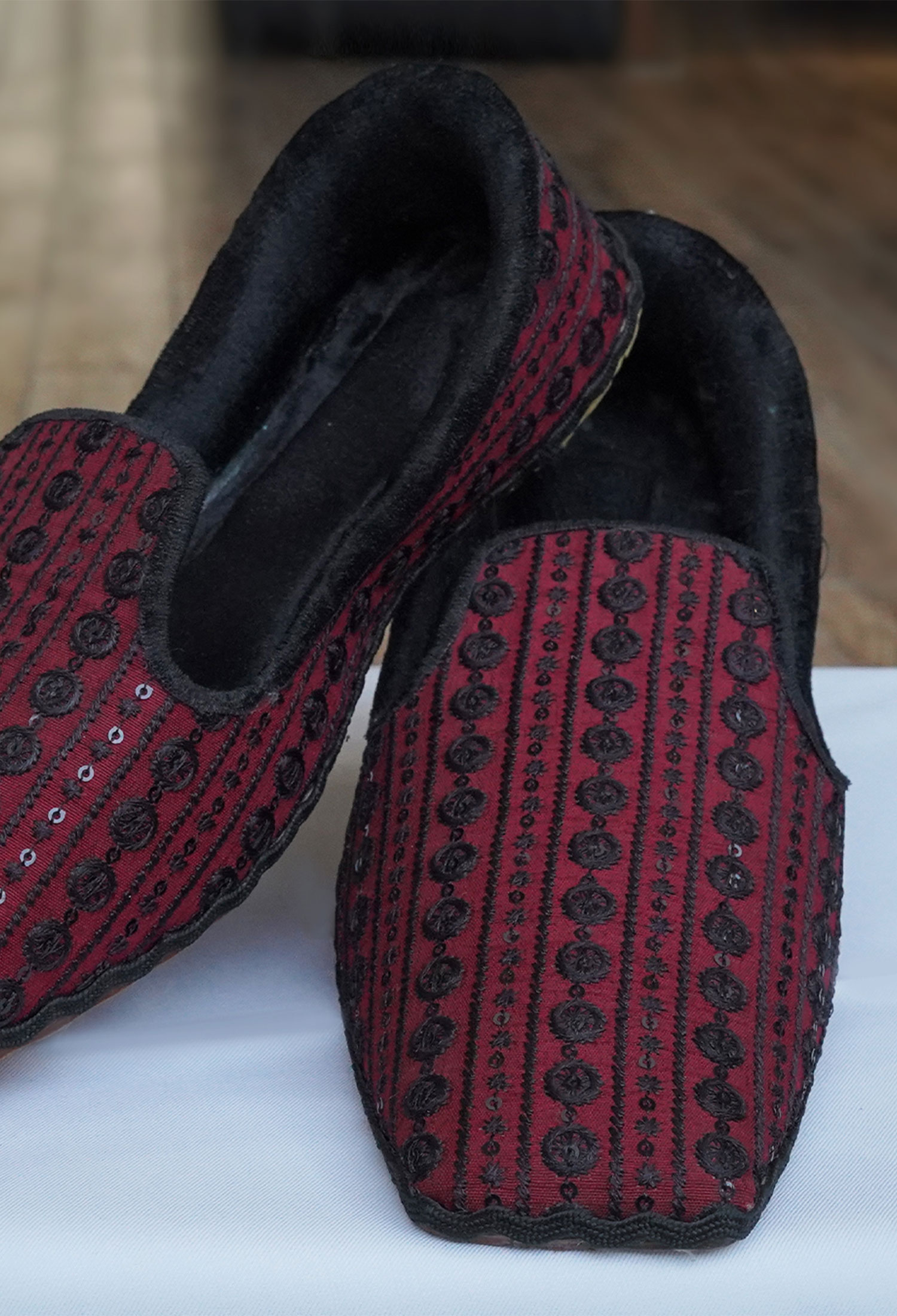 02-Sk-Web-Khussa Handmade Burgundy Embroidered Loafer Burgundy Embroidered Loafer