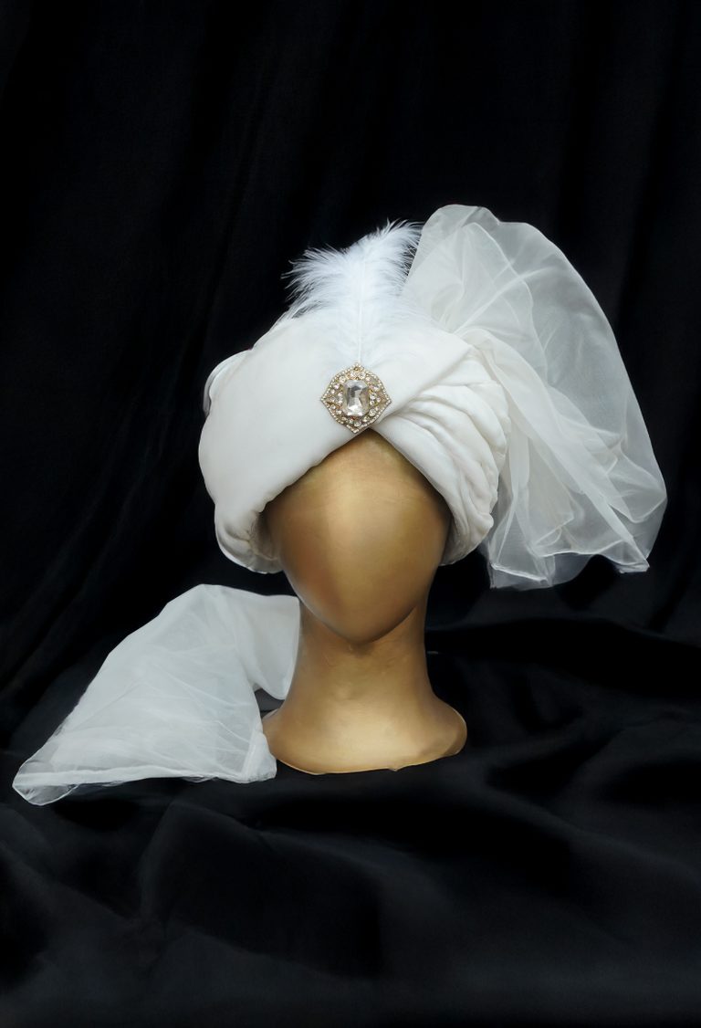 White Turban with Embellished Feather Brooch White Turban with Embellished Feather Brooch