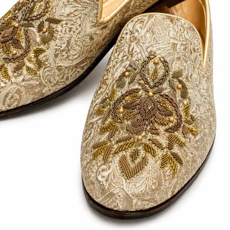 Handmade Skin Beige Embroidered Loafer Skin Beige Embroidered Loafer